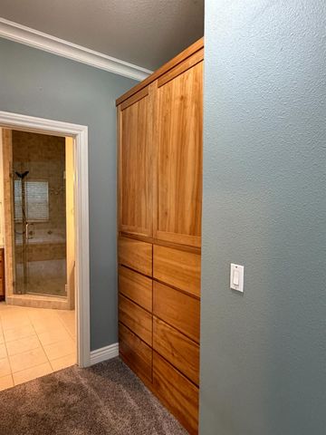 7617 Heather Rd, Fair Oaks, CA 95628