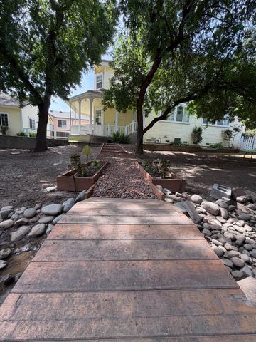 7617 Heather Rd, Fair Oaks, CA 95628