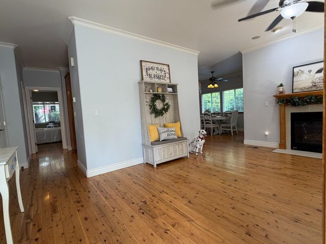 7617 Heather Rd, Fair Oaks, CA 95628