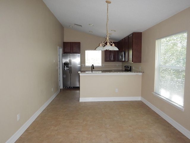 453 W DESOTO STREET, Clermont, FL 34711