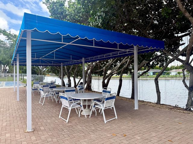 9081 Lime Bay Boulevard 115, Tamarac, FL 33321