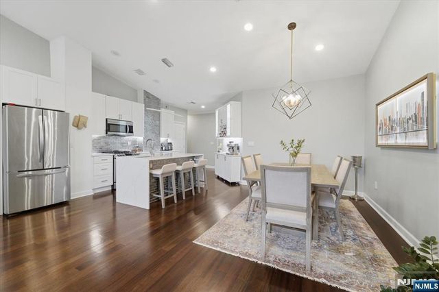 620 38th Street 205, Union City, NJ 07087