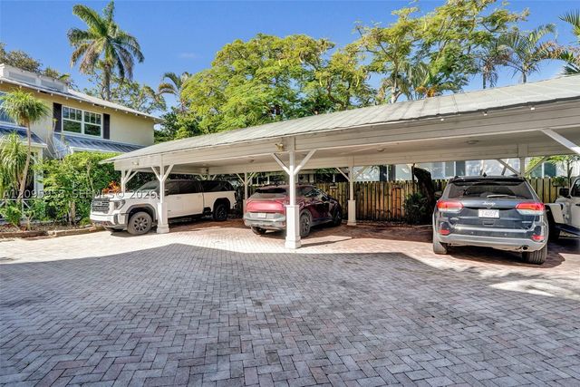 1212 W Las Olas Blvd, Fort Lauderdale, FL 33312