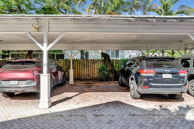 1212 W Las Olas Blvd, Fort Lauderdale, FL 33312