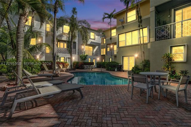 1212 W Las Olas Blvd, Fort Lauderdale, FL 33312