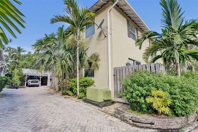 1212 W Las Olas Blvd, Fort Lauderdale, FL 33312