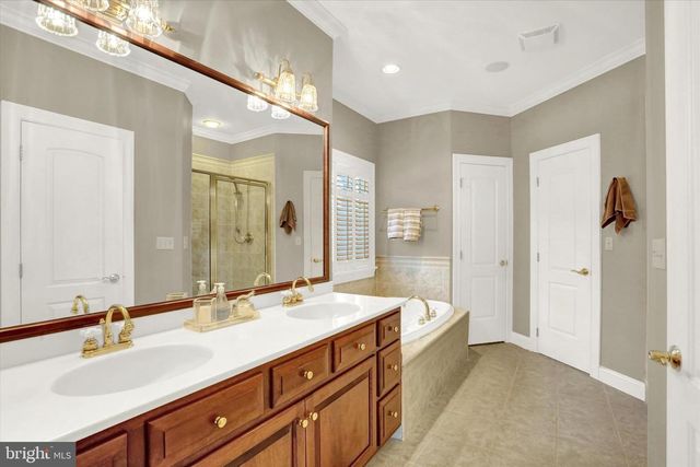 935 GRANDON WAY, Mechanicsburg, PA 17050