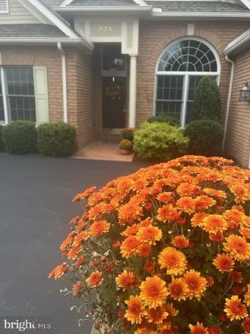 935 GRANDON WAY, Mechanicsburg, PA 17050