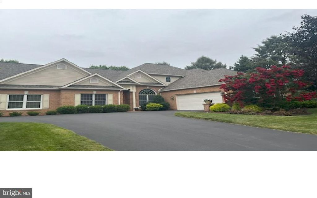 935 GRANDON WAY, Mechanicsburg, PA 17050