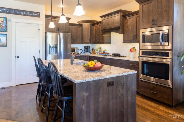 2174 E Deerhill Dr., Meridian, ID 83642
