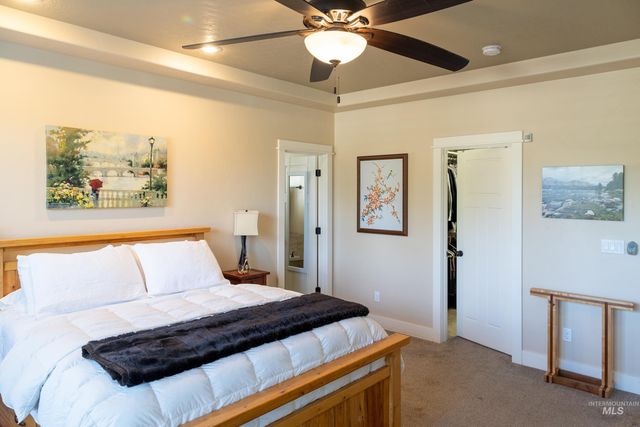 2174 E Deerhill Dr., Meridian, ID 83642