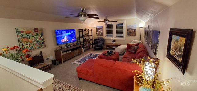 2174 E Deerhill Dr., Meridian, ID 83642