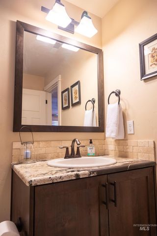2174 E Deerhill Dr., Meridian, ID 83642