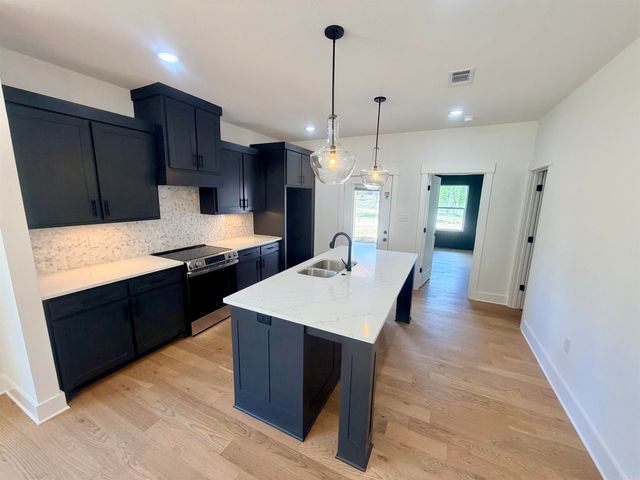 6874 Detonti, Bauxite, AR 72011