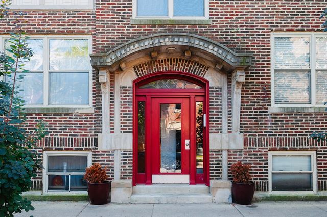 1243 W ROSEMONT Avenue 3W, Chicago, IL 60660