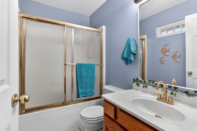 1366 South 20th Ave, Ozark, MO 65721