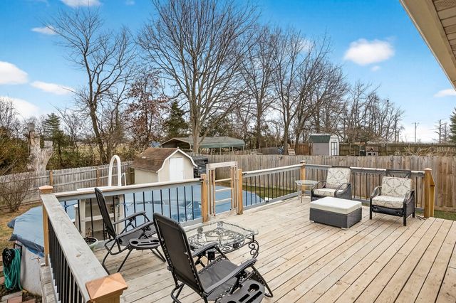 1366 South 20th Ave, Ozark, MO 65721