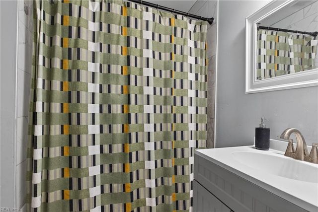 2210 Pearl ST, Portsmouth, VA 23704