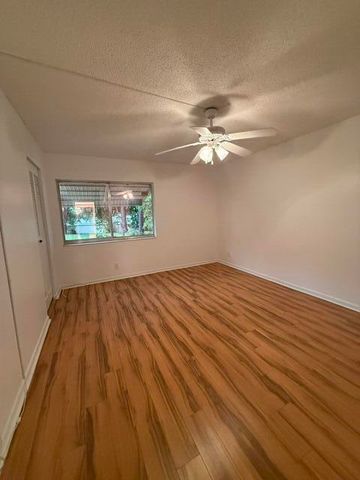445 PINE GLEN Lane A-1, Greenacres, FL 33463