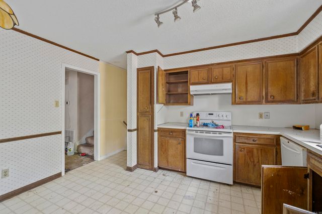 1417 Stonehenge Place, Little Rock, AR 72212