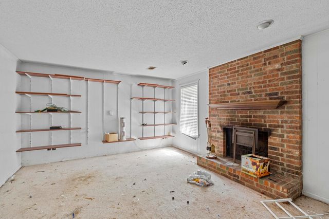 1417 Stonehenge Place, Little Rock, AR 72212