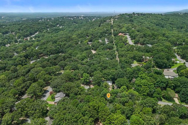 1417 Stonehenge Place, Little Rock, AR 72212