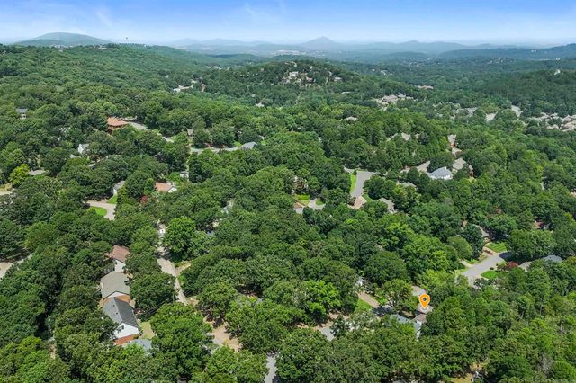 1417 Stonehenge Place, Little Rock, AR 72212