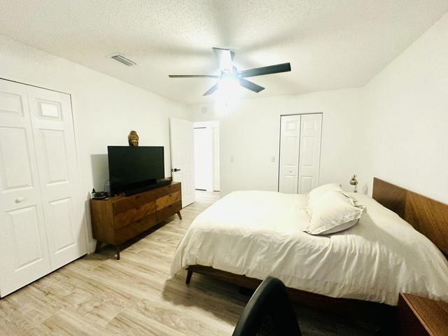 8715 SOL Terrace, West Palm Beach, FL 33403