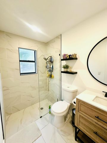8715 SOL Terrace, West Palm Beach, FL 33403