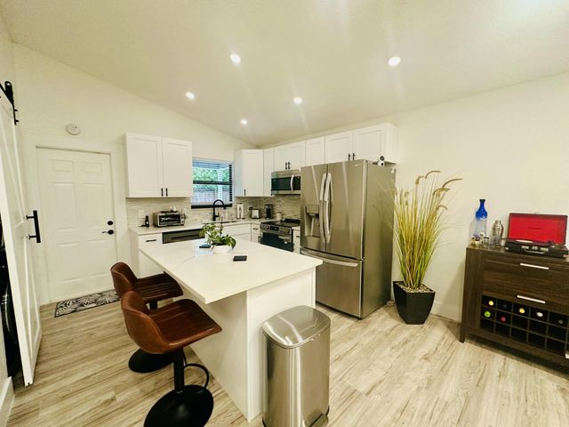 8715 SOL Terrace, West Palm Beach, FL 33403