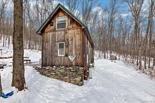 277 Breese Hollow Road, Call Listing Agent, NY 12090