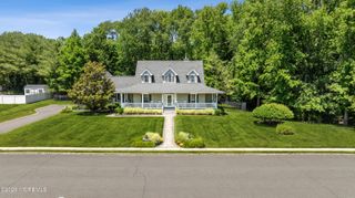 24 Kerr Lane, Matawan, NJ 07747