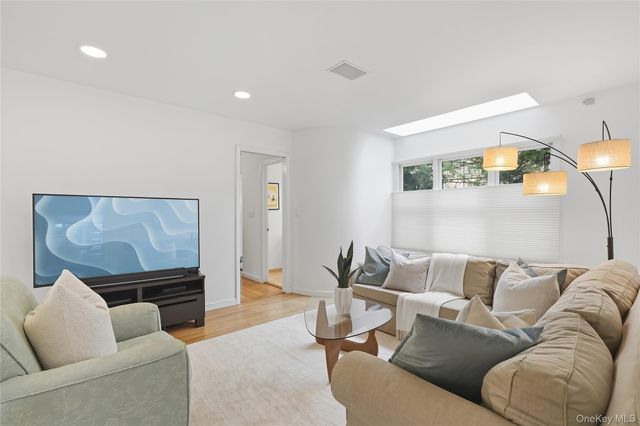 507 Bleeker Avenue, Mamaroneck, NY 10543