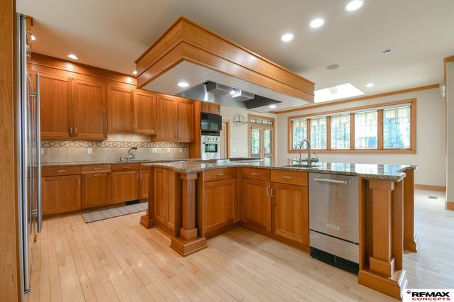 4845 Old Creek Road, Lincoln, NE 68516