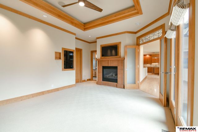 4845 Old Creek Road, Lincoln, NE 68516