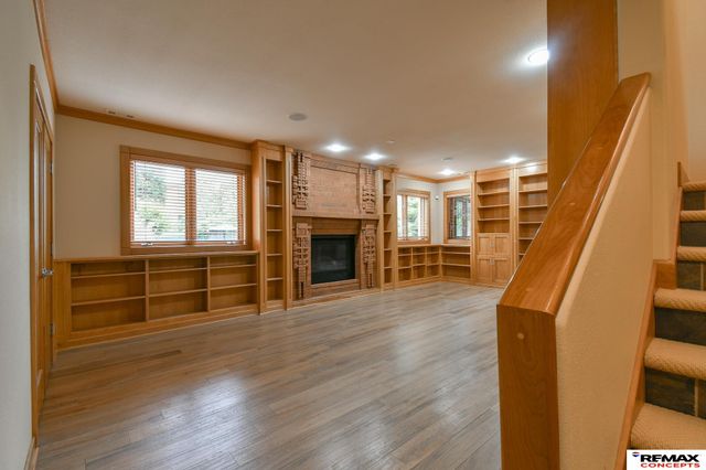 4845 Old Creek Road, Lincoln, NE 68516