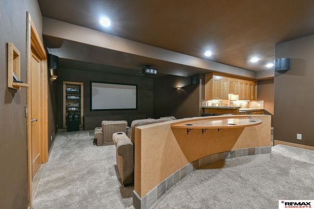 4845 Old Creek Road, Lincoln, NE 68516