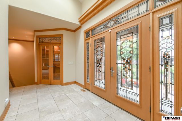 4845 Old Creek Road, Lincoln, NE 68516