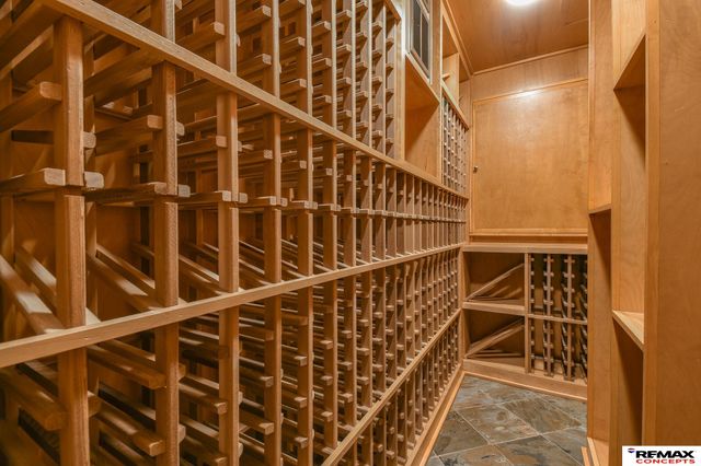 4845 Old Creek Road, Lincoln, NE 68516