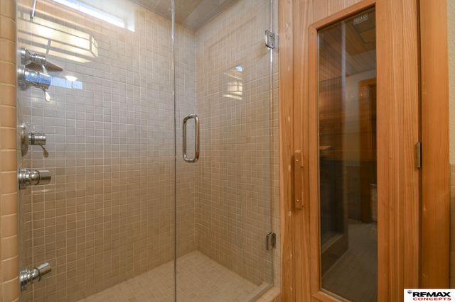 4845 Old Creek Road, Lincoln, NE 68516