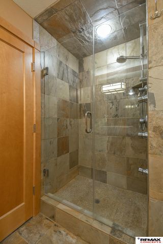 4845 Old Creek Road, Lincoln, NE 68516