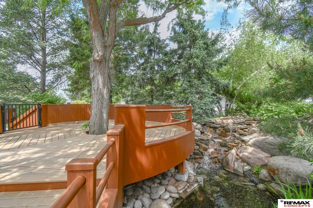 4845 Old Creek Road, Lincoln, NE 68516