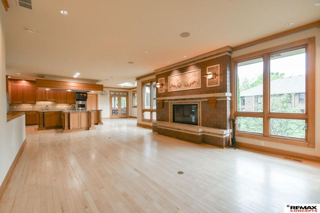 4845 Old Creek Road, Lincoln, NE 68516