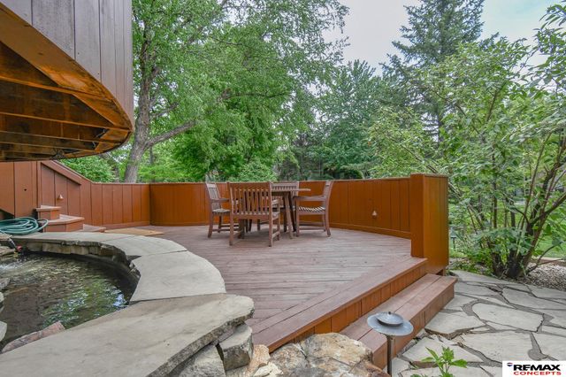 4845 Old Creek Road, Lincoln, NE 68516