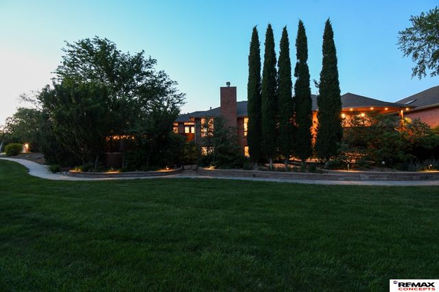 4845 Old Creek Road, Lincoln, NE 68516