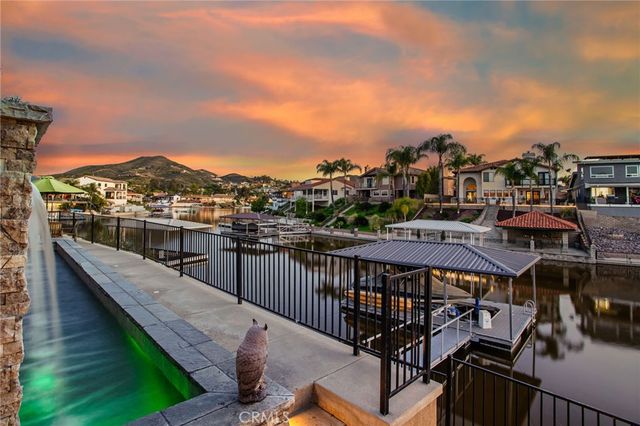 30249 Spray Drive, Canyon Lake, CA 92587