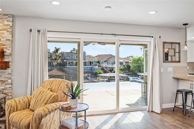 30249 Spray Drive, Canyon Lake, CA 92587