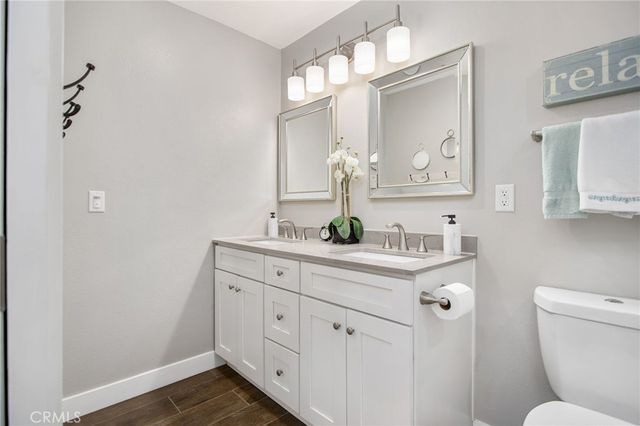 30249 Spray Drive, Canyon Lake, CA 92587