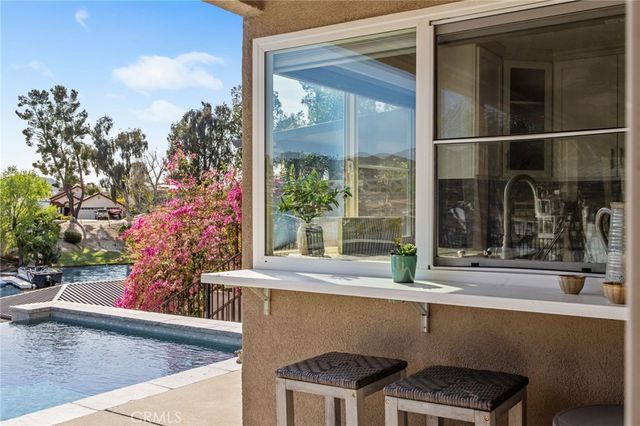 30249 Spray Drive, Canyon Lake, CA 92587