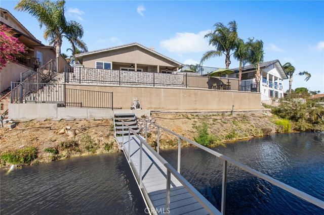 30249 Spray Drive, Canyon Lake, CA 92587